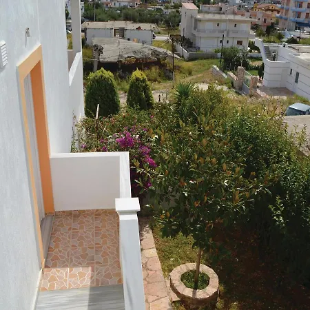 One-bedroom In كساميل